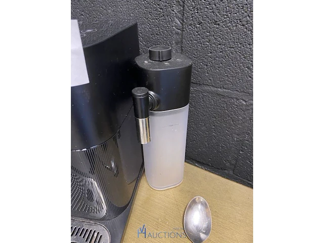 Koffiezetapparaat en waterkoker - afbeelding 4 van  6
