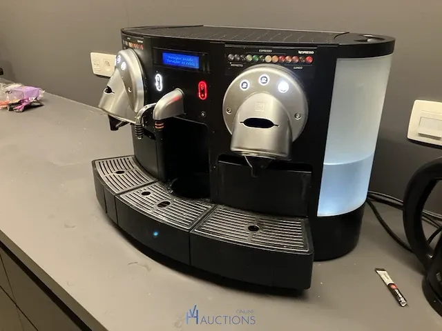 Koffiezetapparaat nespresso - afbeelding 4 van  9