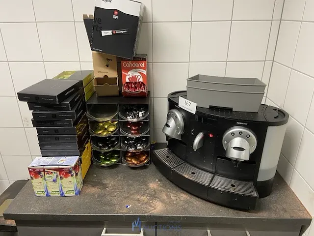 Koffiezetapparaat nespresso - afbeelding 1 van  6