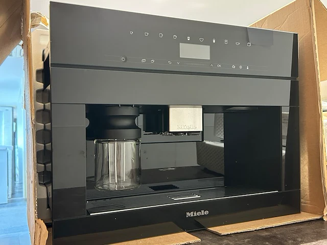 Koffiezetautomaat miele - afbeelding 1 van  9