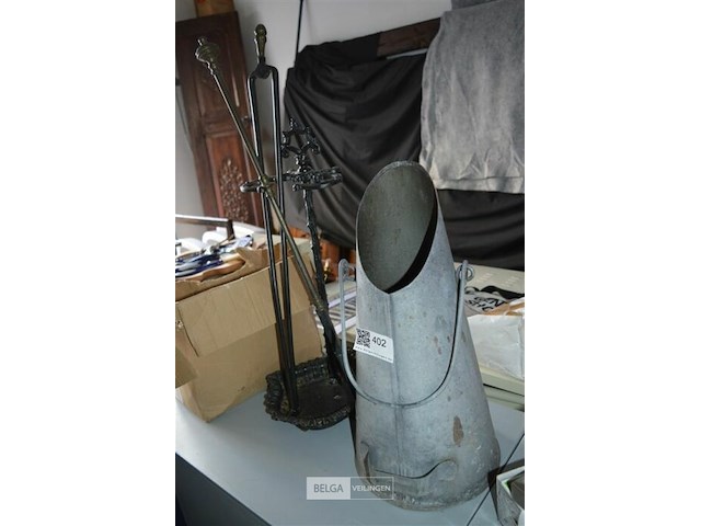 Kolenemmer en benodigdheden kachel - afbeelding 1 van  4