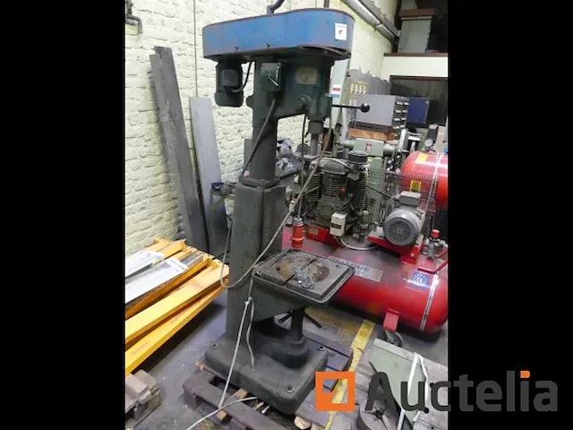 Kolomboormachine 19px 1/320 - afbeelding 8 van  14