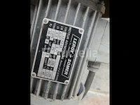 Kolomboormachine + 3 reconditioneringsmachines - afbeelding 6 van  15