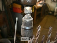 Kolomboormachine met riemaandrijving - afbeelding 4 van  8