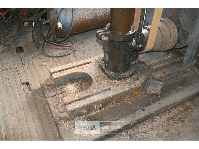 Kolomboormachine met riemaandrijving - afbeelding 6 van  8