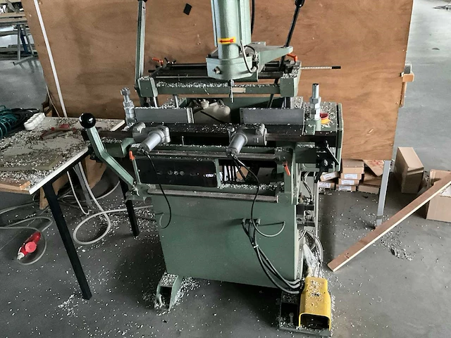 Kolomboormachine reynaersgroup 95f22800 - afbeelding 2 van  5