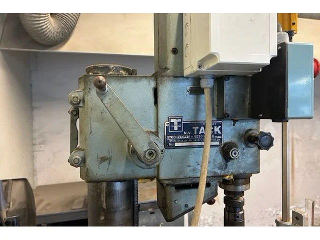 Kolomboormachine strands - afbeelding 8 van  11
