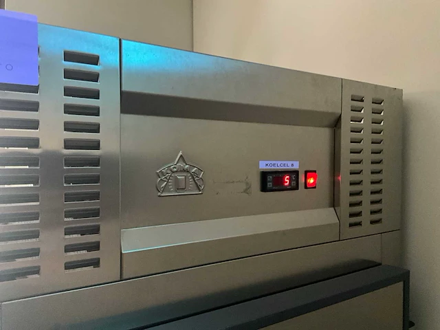 Koma rvs koeling + zanussi koelkast - afbeelding 4 van  11