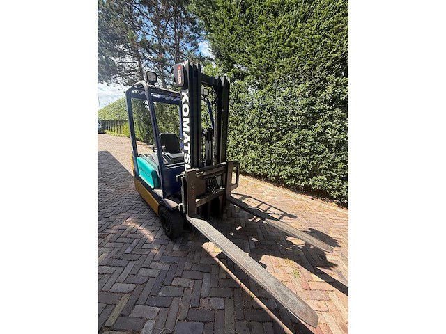 Komatsu - - fb16m-3e - vorkheftruck - afbeelding 2 van  9