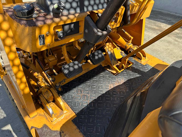 Komatsu - 1984 - fg15-12 - vorkheftruck - afbeelding 19 van  36