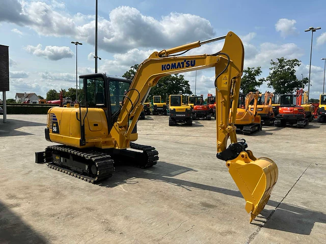 Komatsu - 2011 - pc56-7 - midigraafmachine - afbeelding 23 van  42