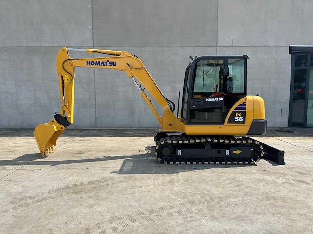 Komatsu - 2011 - pc56-7 - midigraafmachine - afbeelding 40 van  42