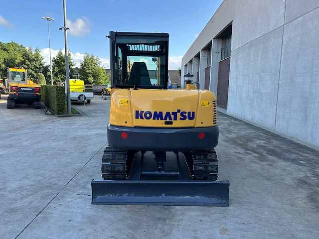Komatsu - 2013 - pc56-7 - midigraafmachine - afbeelding 5 van  38