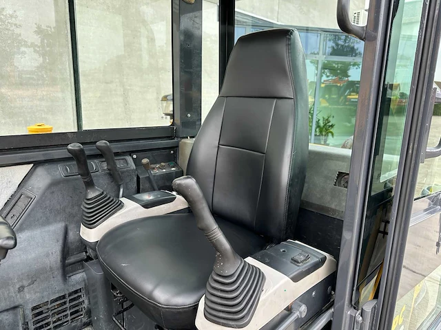 Komatsu - 2013 - pc56-7 - midigraafmachine - afbeelding 22 van  38