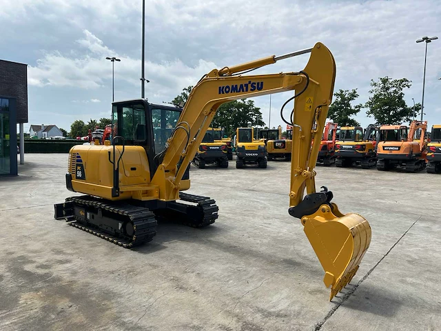 Komatsu - 2013 - pc56-7 - midigraafmachine - afbeelding 23 van  43