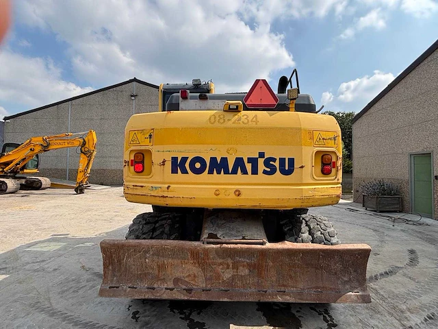 Komatsu - 2016 - pw160-8 - banden graafmachine - afbeelding 12 van  34