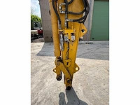 Komatsu - 2016 - pw160-8 - banden graafmachine - afbeelding 32 van  34