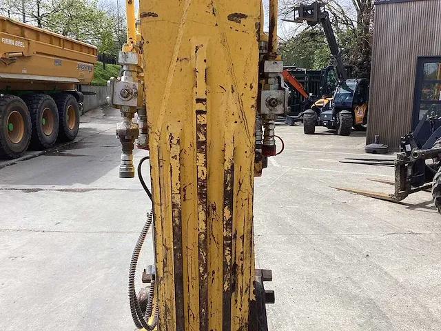 Komatsu - pc210lc-11 - tracked excavator - 2018 - afbeelding 4 van  17
