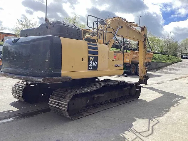 Komatsu - pc210lc-11 - tracked excavator - 2018 - afbeelding 15 van  17