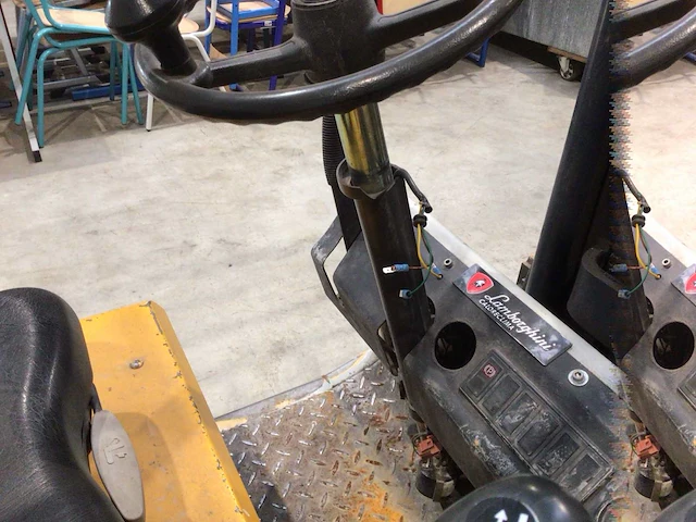 Komatsu 16 vorkheftruck - afbeelding 14 van  14