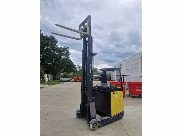 Komatsu vorkheftruck - afbeelding 3 van  9