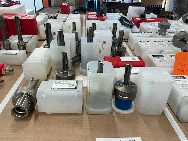 Komet capto c6/psc63 wisselplaatboor (12x) - afbeelding 1 van  9