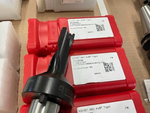 Komet wisselplaatboor kub trigon (14x) - afbeelding 5 van  7
