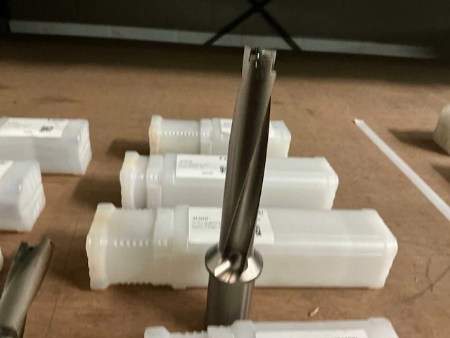 Komet wisselplaatboor met cylindrische opname (12x) - afbeelding 5 van  11