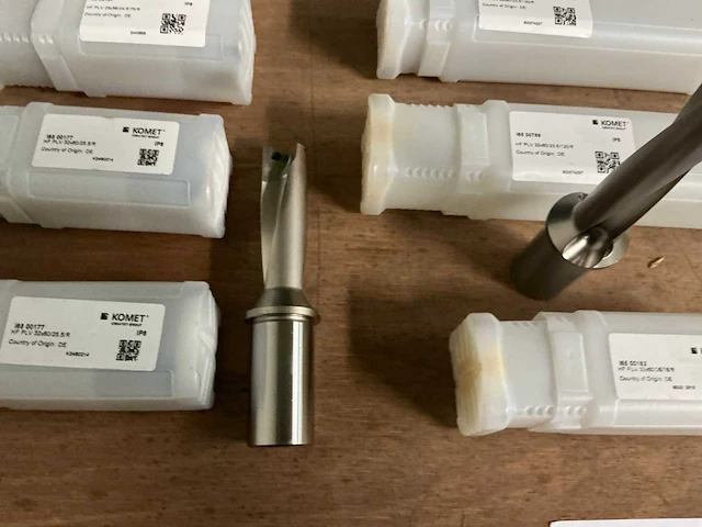 Komet wisselplaatboor met cylindrische opname (12x) - afbeelding 7 van  11