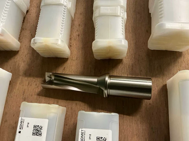 Komet wisselplaatboor met cylindrische opname (12x) - afbeelding 7 van  11