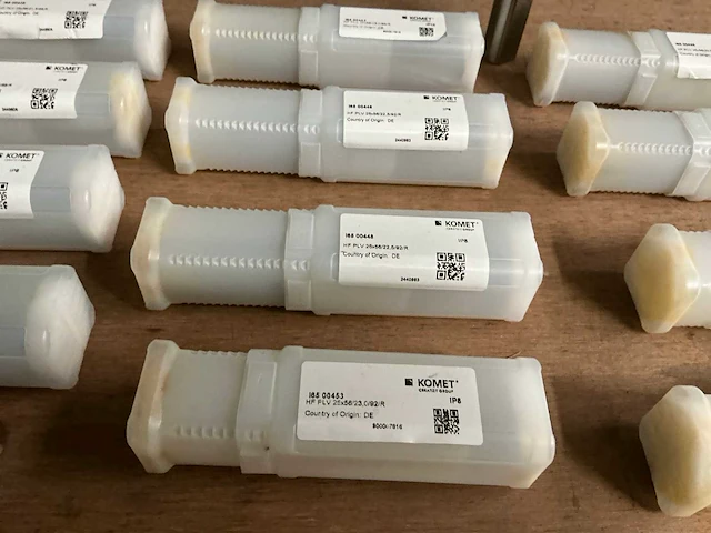 Komet wisselplaatboor met cylindrische opname (12x) - afbeelding 8 van  11