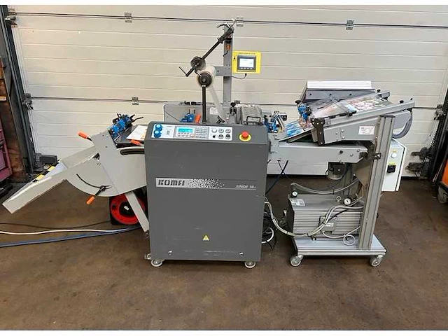Komfi junior 36 laminator + feeder - afbeelding 1 van  18
