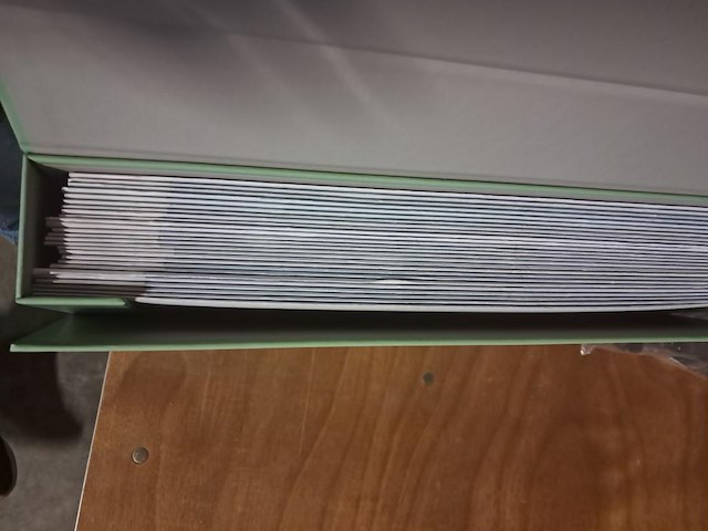 Kompleet oorlogskranten +opbergboxen 130 krantjes - afbeelding 3 van  7