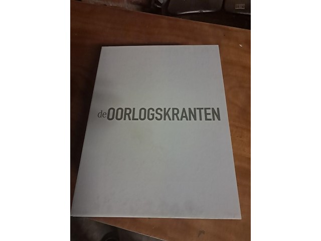 Kompleet oorlogskranten +opbergboxen 130 krantjes - afbeelding 4 van  7