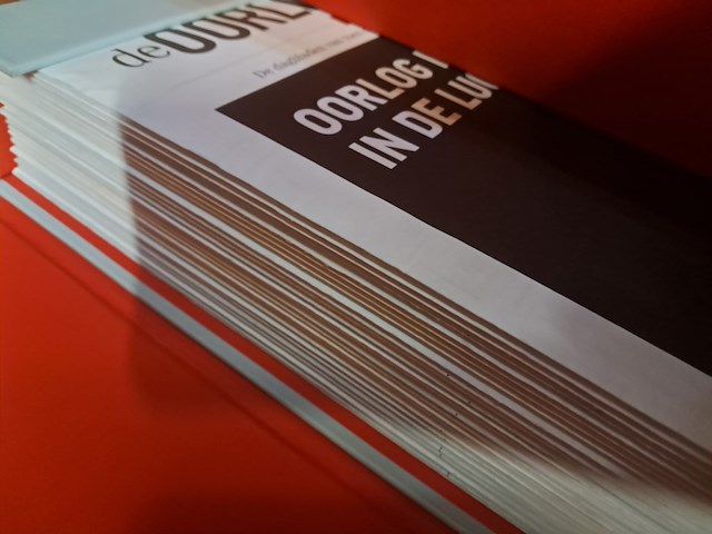 Kompleet oorlogskranten +opbergboxen 130 krantjes - afbeelding 7 van  7