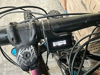 Kona remote 130 elektrische mountainbike (xl) - afbeelding 7 van  23