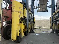 Konecranes - 54de - straddle carrier - 2009 - afbeelding 12 van  17
