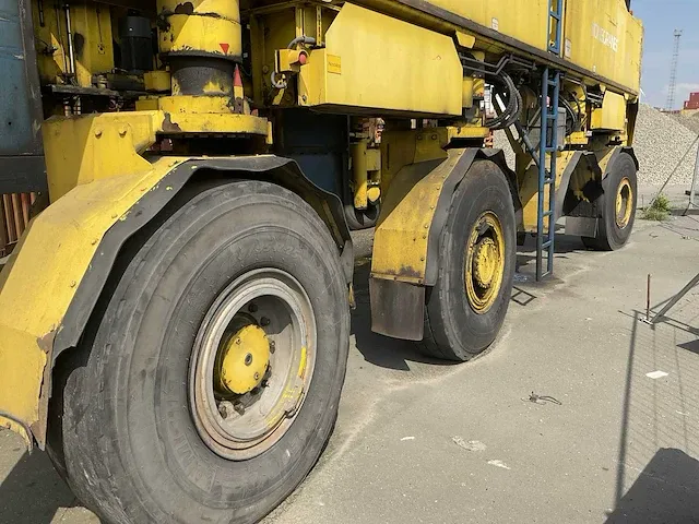 Konecranes - 54de - straddle carrier - 2009 - afbeelding 21 van  21