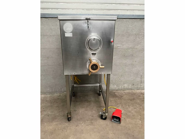 Koneteollisuus - lm 32 a - vleeswolf mixer grinder - afbeelding 2 van  8