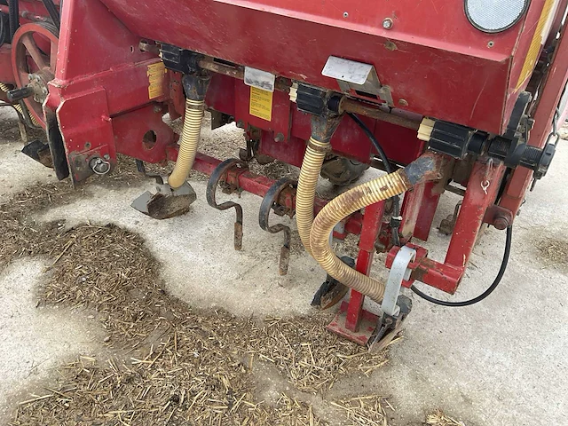 Kongskilde preci precisiezaaimachine - afbeelding 7 van  15