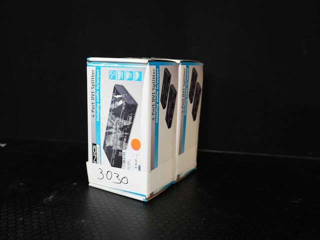 Konig electronic - dvi splitter 4 port - video (2x) - afbeelding 2 van  2