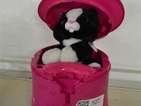 Konijn in toverhoed - afbeelding 1 van  3