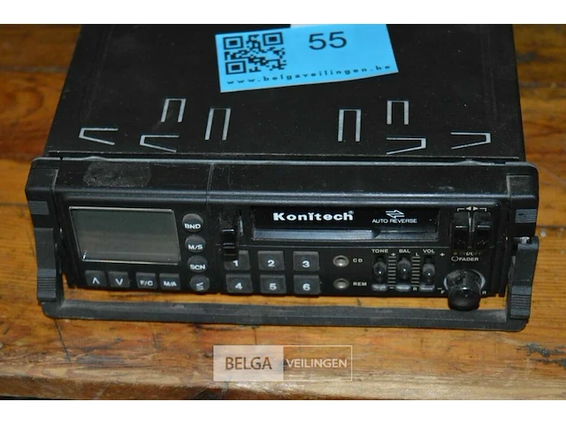 Konitech auto radio/cassette - afbeelding 1 van  2