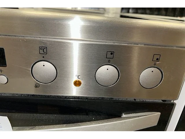 Kookfornuis + oven zanussi - afbeelding 4 van  7