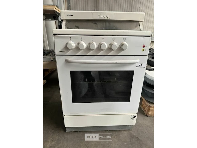 Kookfornuis zanussi - afbeelding 1 van  3