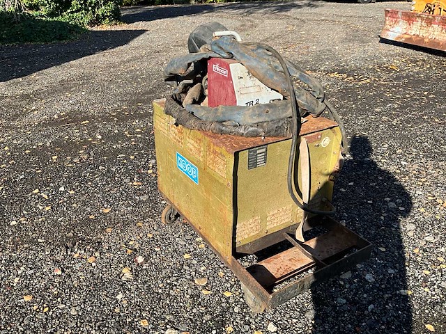 Koop klg300 koop klg 300 mig-lasinstallatie met frimar tr2 draadaanvoer - afbeelding 1 van  7