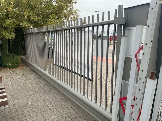 Kopal geautomatiseerde industriële schuifpoort - afbeelding 3 van  6