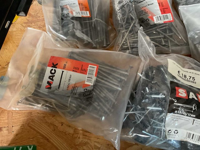 Koperen nagels schroeven - afbeelding 12 van  12