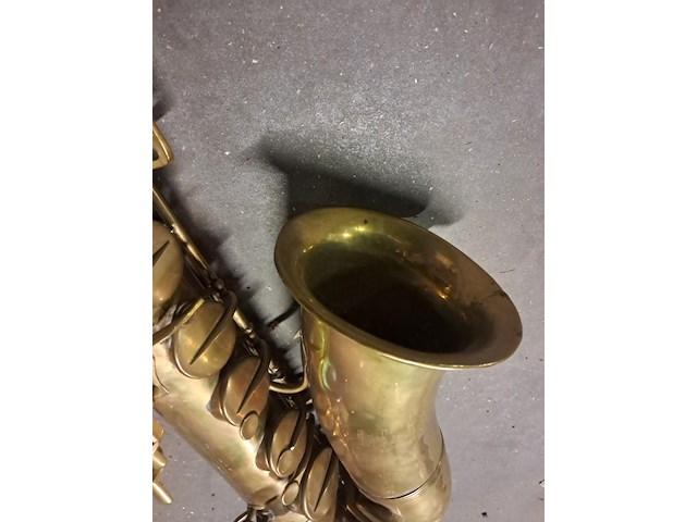 Koperen saxofoon h 800mm - afbeelding 4 van  6