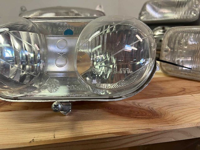 Koplampen t.r.i.o.m. - afbeelding 4 van  7